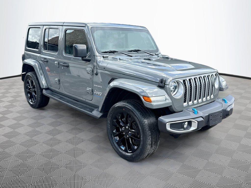 Certified 2023 Jeep Wrangler Unlimited Sahara w/ Cold Weather Group AWD/4WD image 4