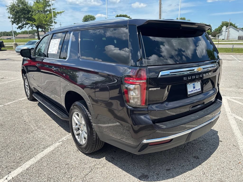 Used 2024 Chevrolet Suburban LT AWD/4WD image 19