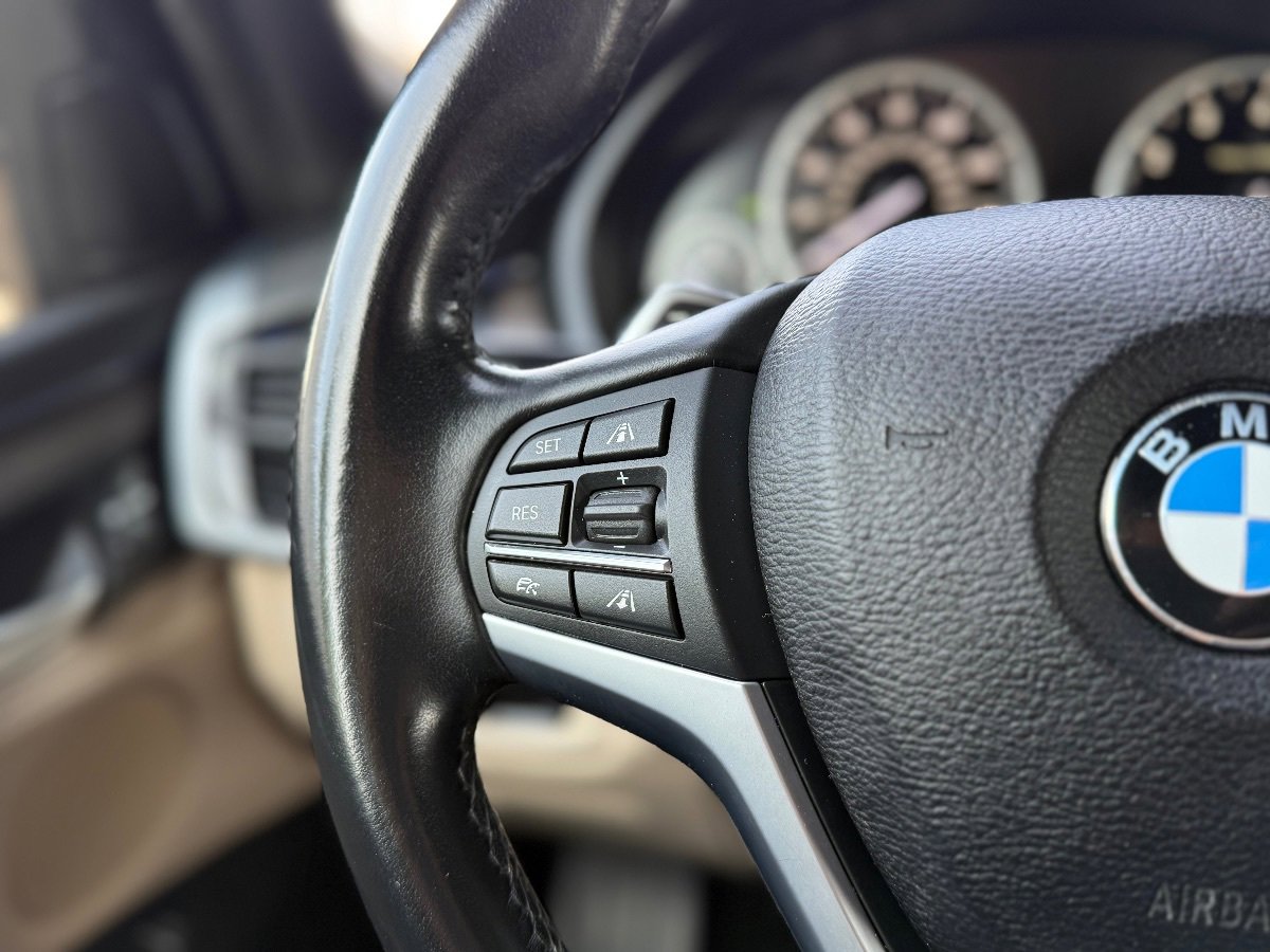 Used 2018 BMW X5 xDrive40e AWD/4WD image 29