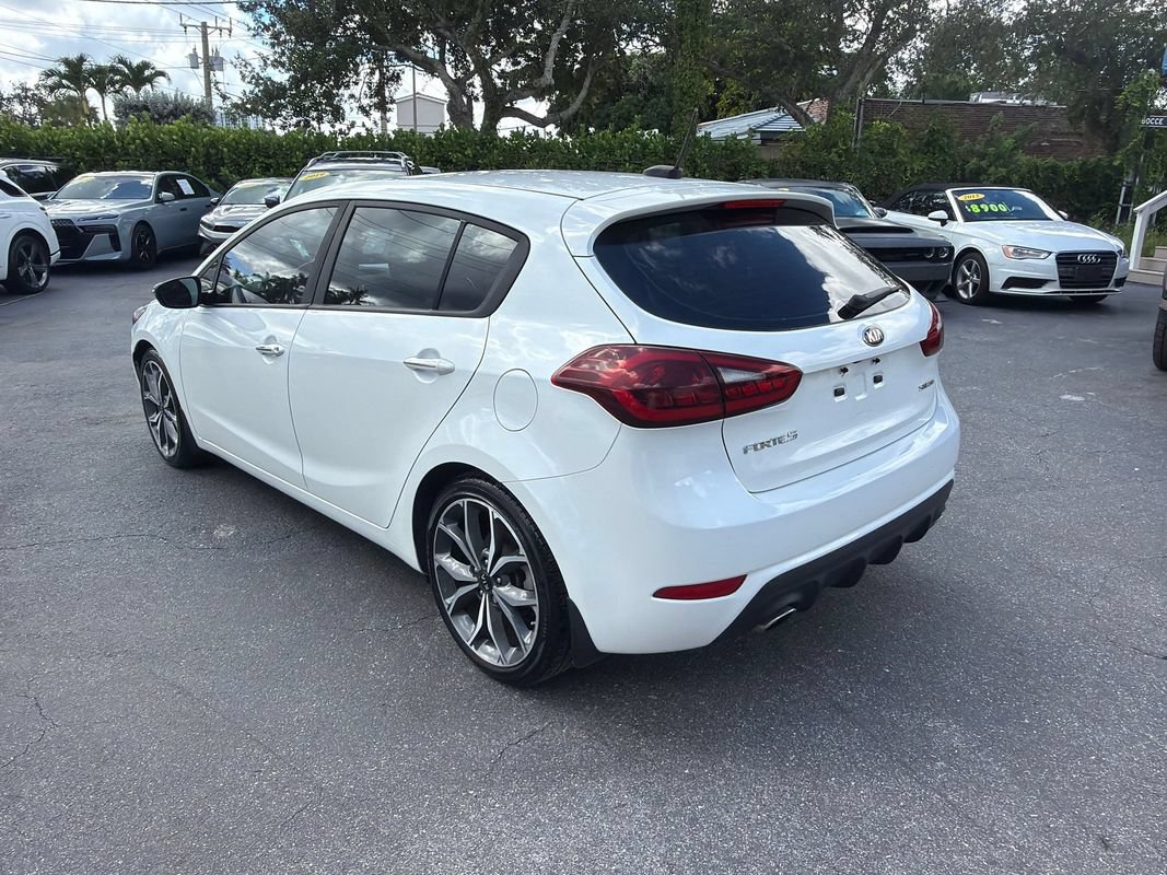 Used 2018 Kia Forte SX FWD image 3