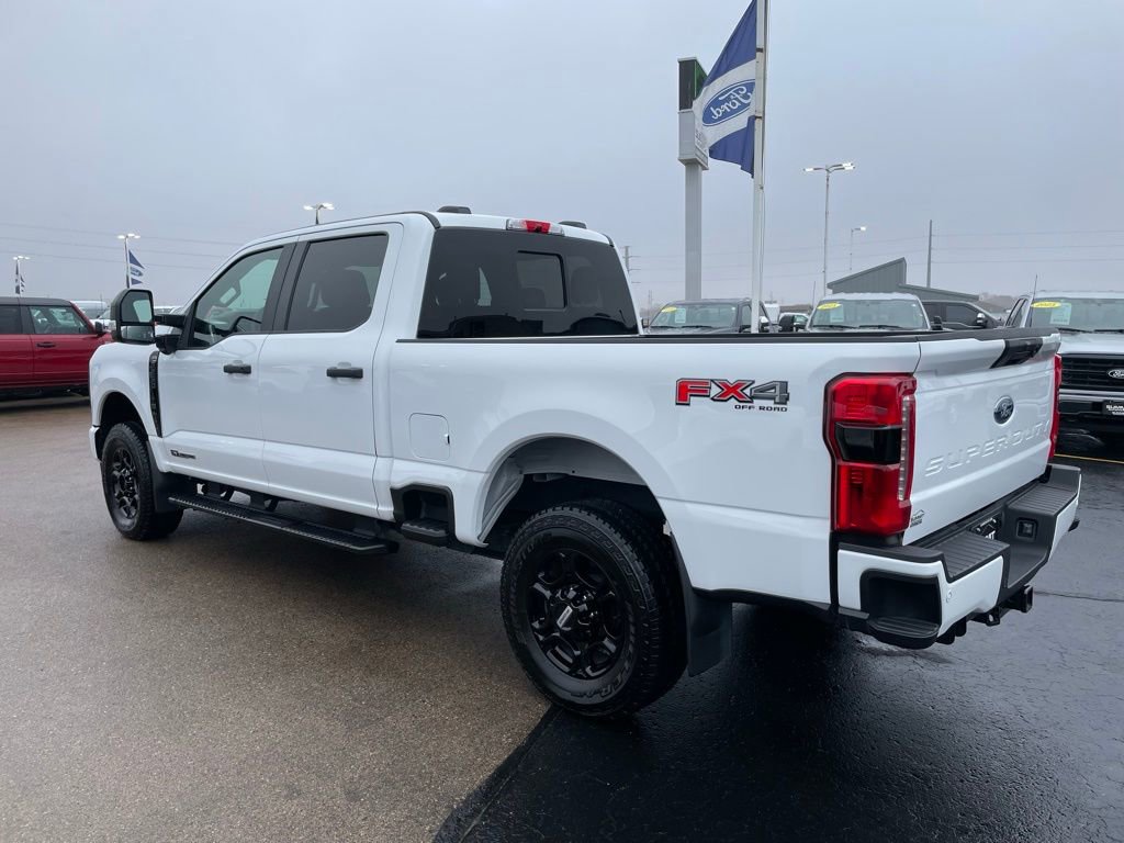 Used 2024 Ford F250 XL w/ STX Appearance Package image 5