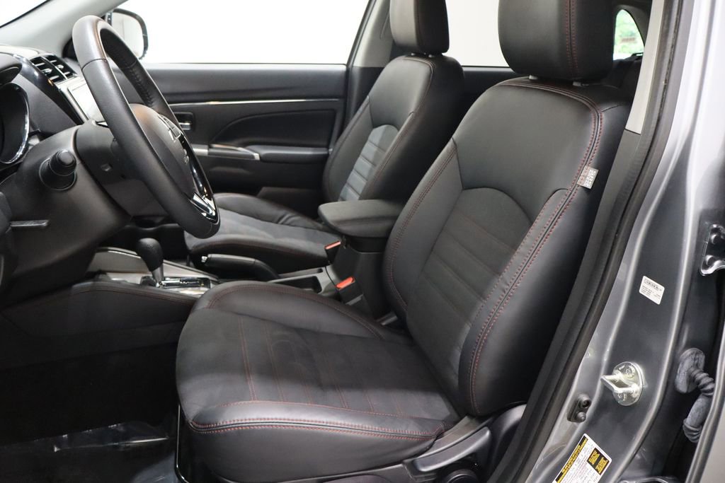 Used 2024 Mitsubishi Outlander Sport ES image 10