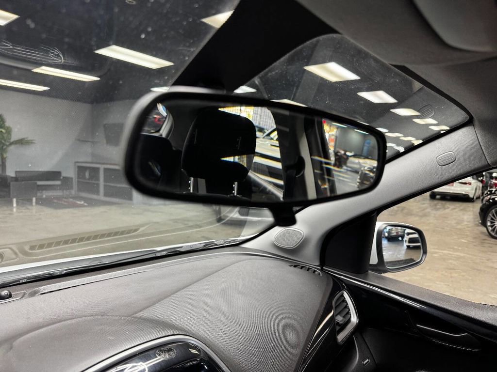 Used 2021 Chevrolet Spark LT image 28