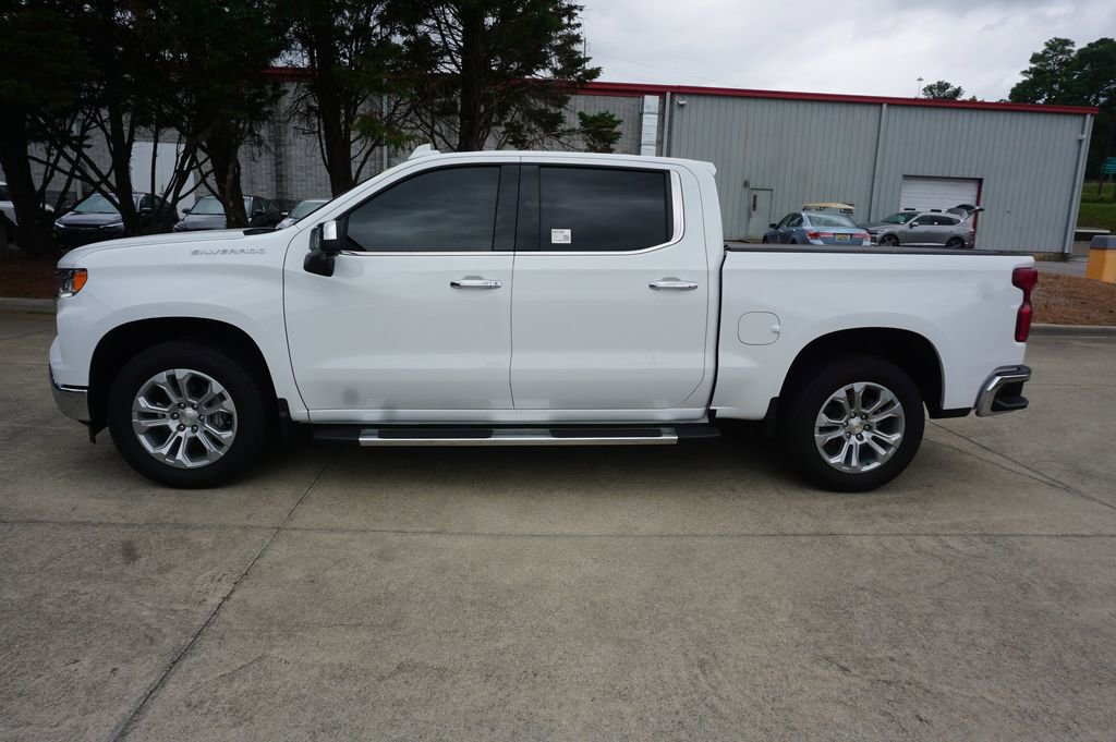 Used 2025 Chevrolet Silverado 1500 LTZ w/ LTZ Premium Package RWD image 19