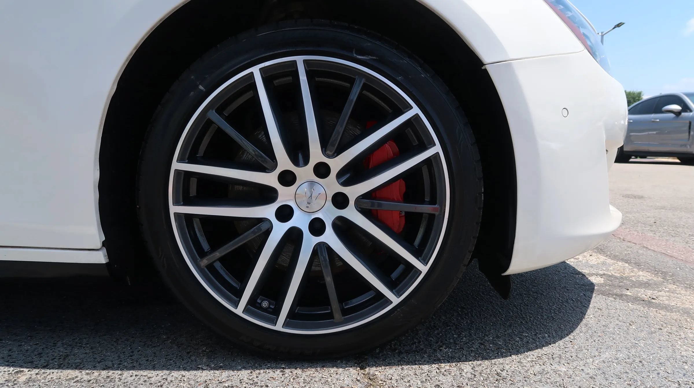 Used 2020 Maserati Ghibli RWD image 57