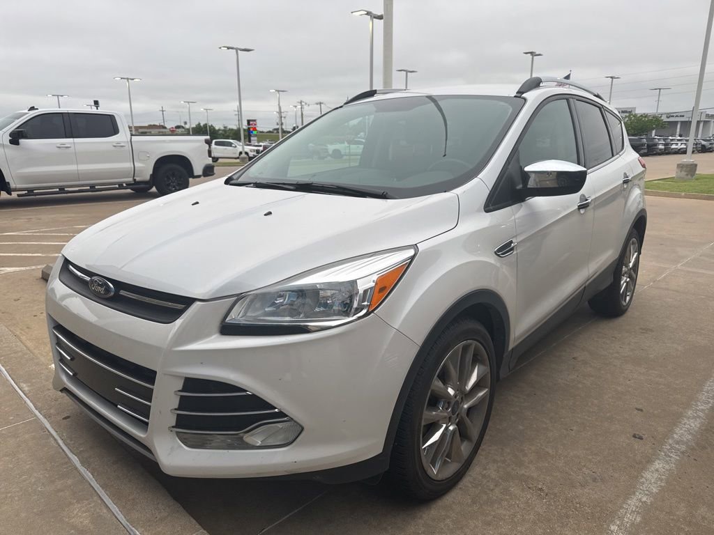 Used 2015 Ford Escape SE w/ SE Chrome Package FWD image 4