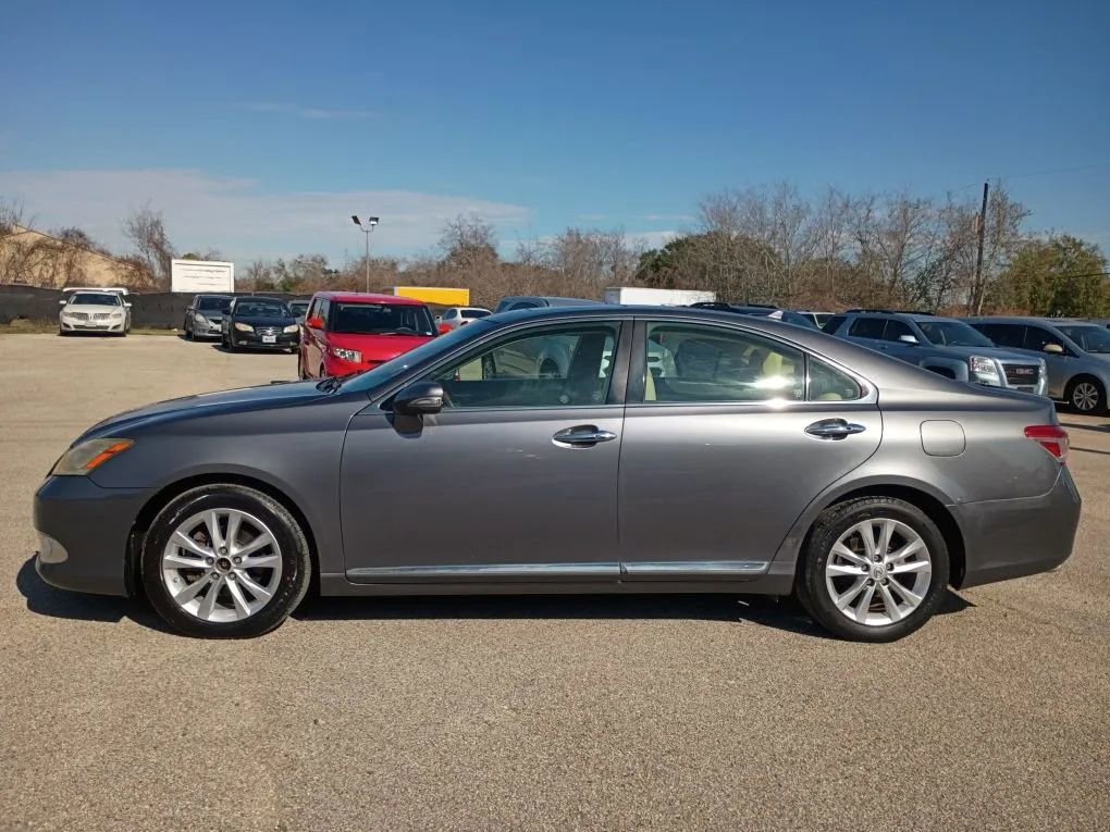 Used 2012 Lexus ES 350 ES 350 Sedan 4D image 2