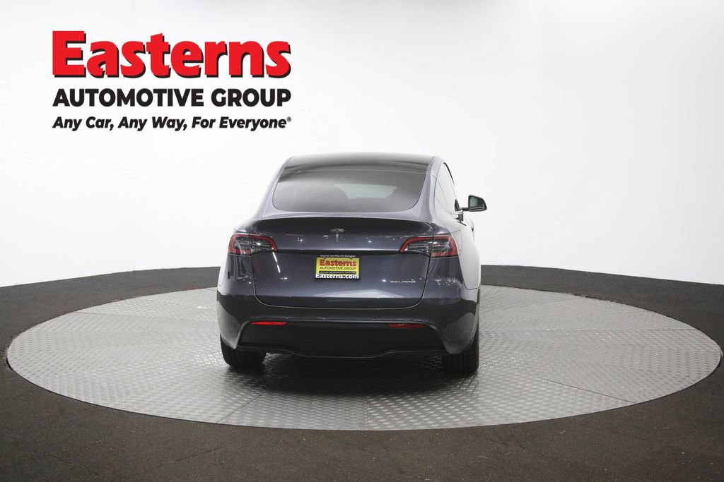 Used 2022 Tesla Model Y Long Range AWD/4WD image 32