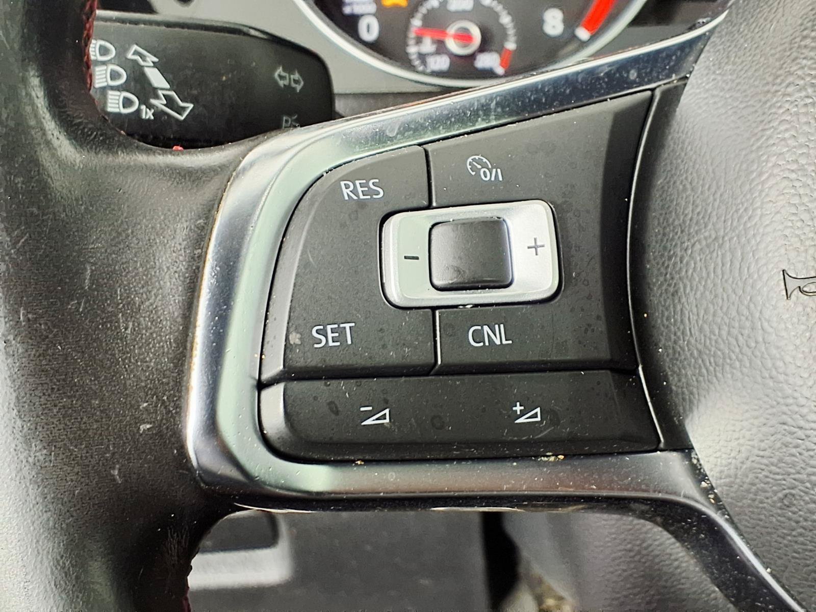 Used 2018 Volkswagen GTI S FWD image 15