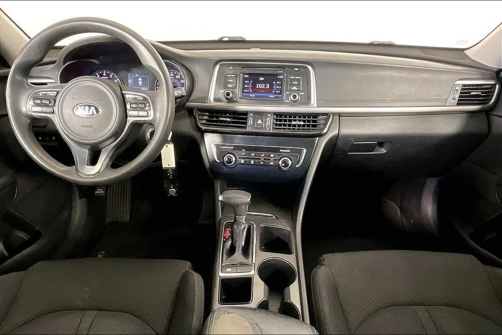 Used 2016 Kia Optima LX image 21