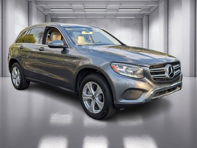 Used 2018 Mercedes-Benz GLC 300 image 3