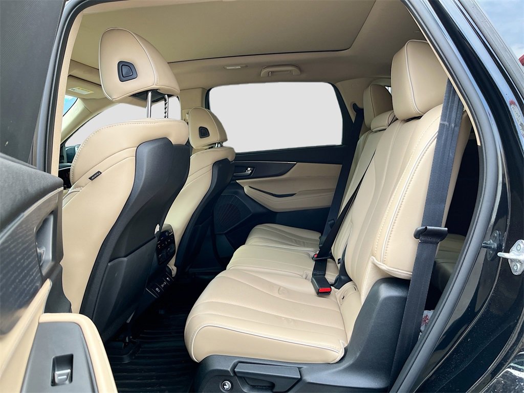 Used 2023 Acura MDX SH-AWD w/ Advance Package image 26