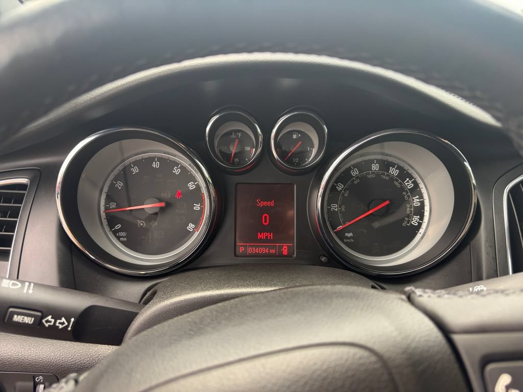 Used 2018 Buick Cascada Premium FWD image 16