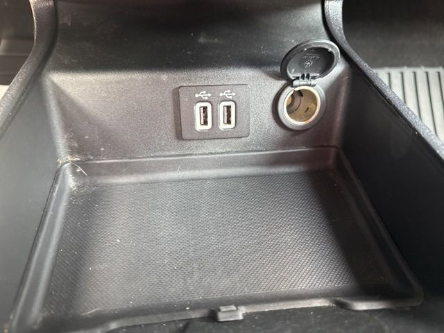 Used 2020 Ford Fusion Titanium AWD/4WD image 30