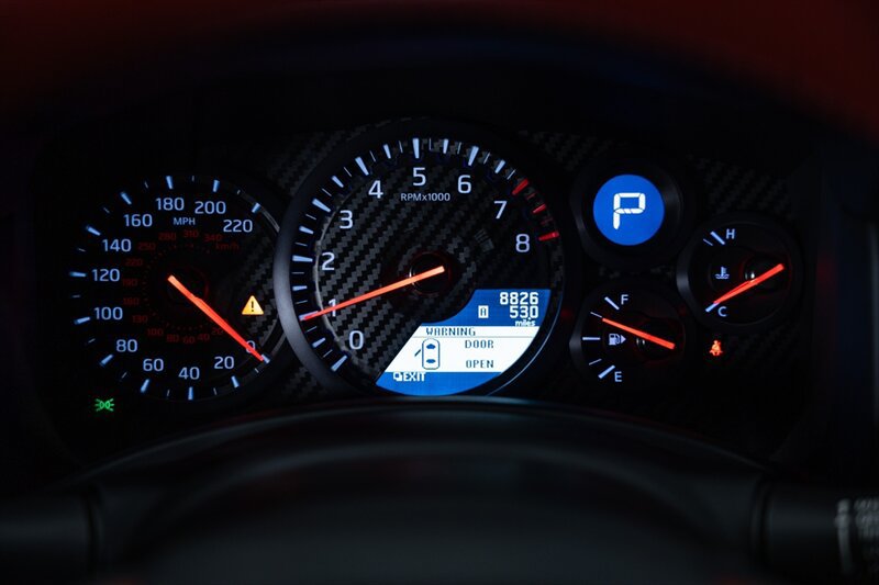Used 2021 Nissan GT-R Premium AWD/4WD image 17