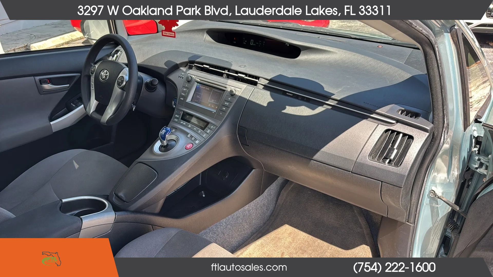 Used 2015 Toyota Prius Two FWD image 37