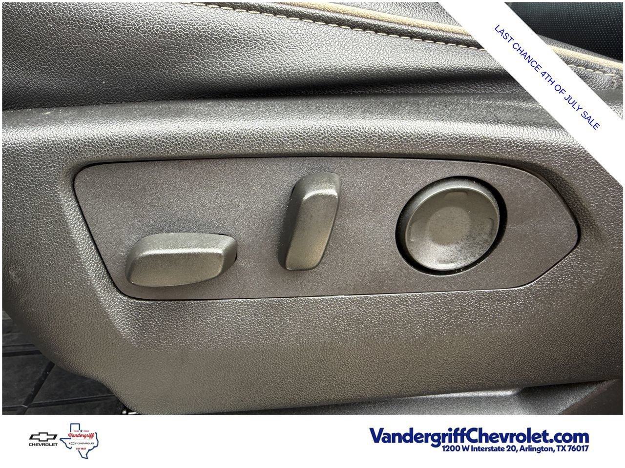 Certified 2024 Chevrolet Tahoe Premier AWD/4WD image 28