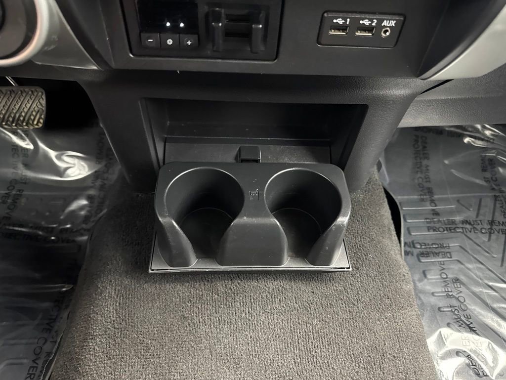Used 2019 Nissan Titan SV AWD/4WD image 21