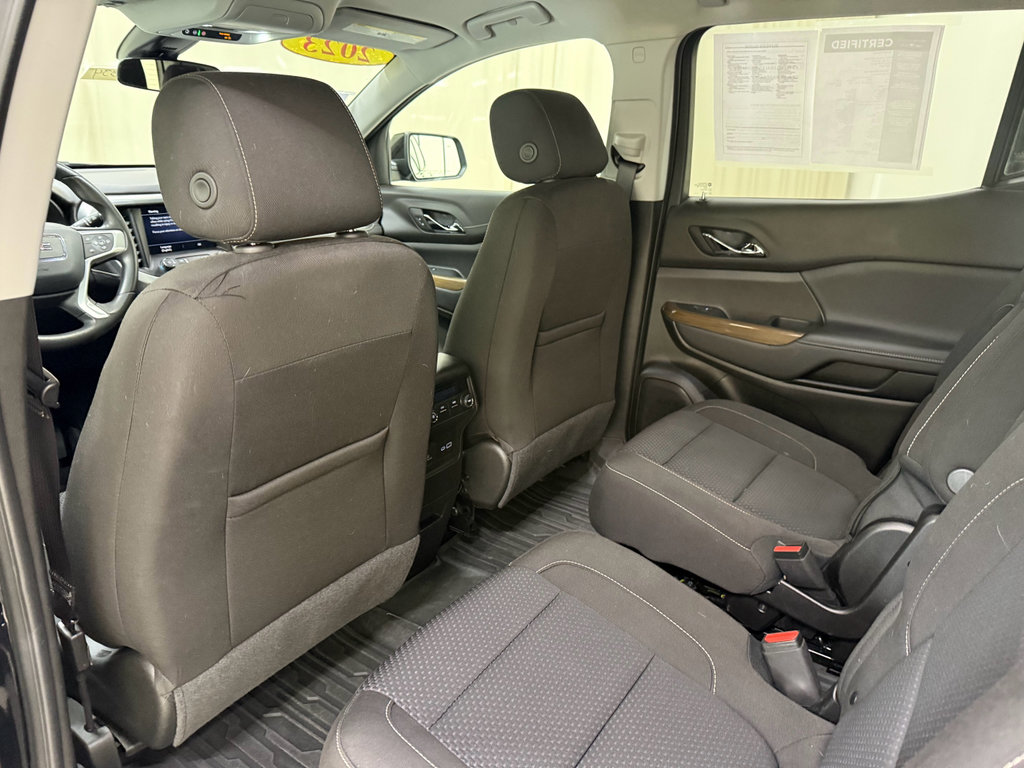 Certified 2023 GMC Acadia SLE w/ Driver Convenience Package FWD image 22