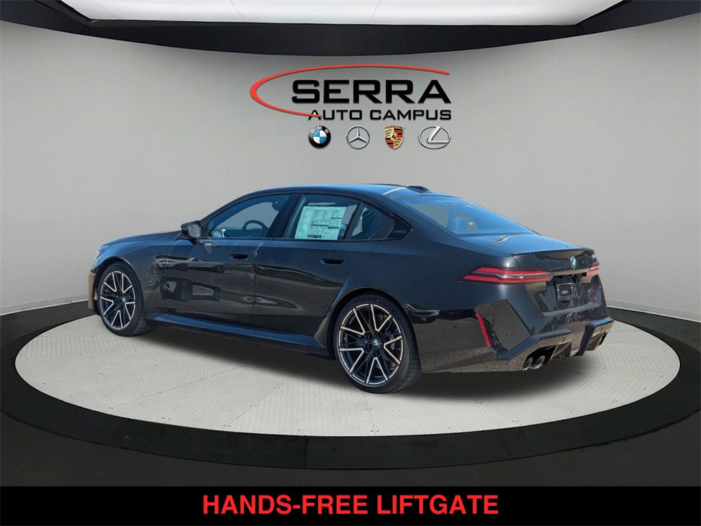 New 2026 BMW M5 w/ Executive Package image 5