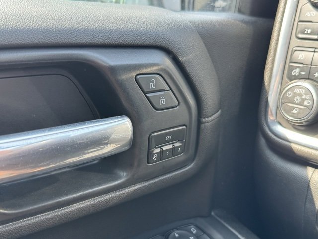 Certified 2022 Chevrolet Silverado 3500 LTZ image 34