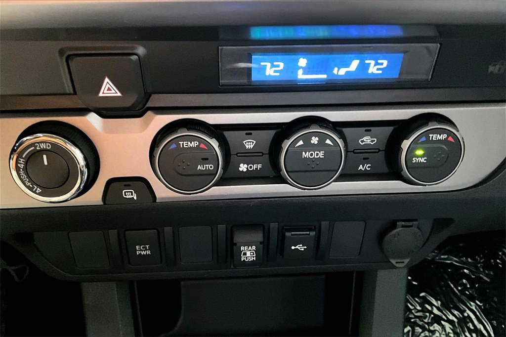 Used 2022 Toyota Tacoma SR5 image 15