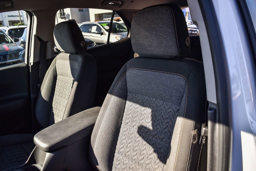 Used 2022 Chevrolet Equinox LT image 24