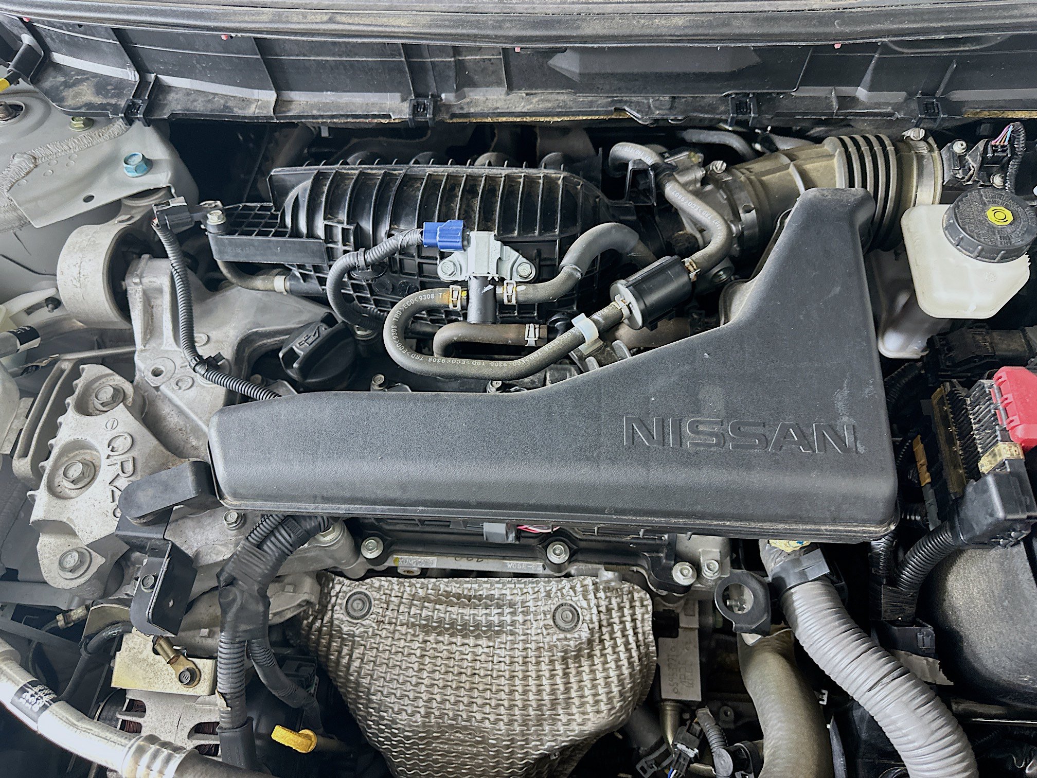 Used 2020 Nissan Rogue S w/ Special Edition Package FWD image 30