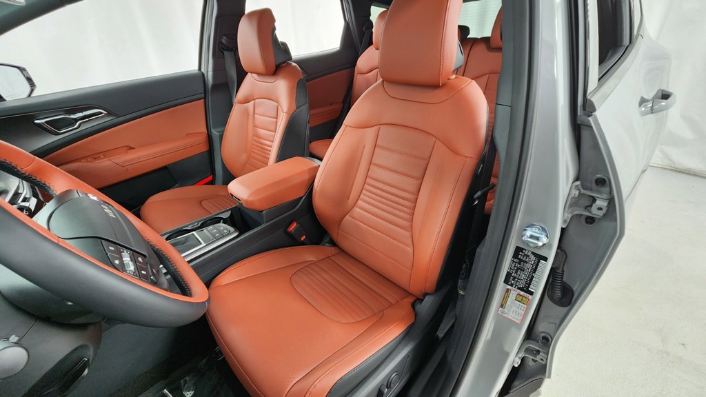 New 2026 Kia Sportage SX AWD/4WD image 10