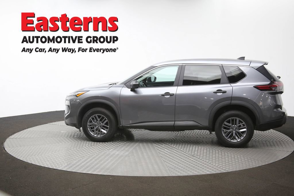 Used 2024 Nissan Rogue S image 62