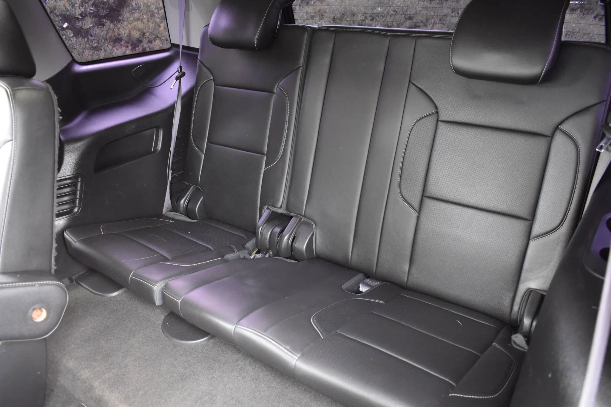 Used 2015 Chevrolet Tahoe LTZ RWD image 14