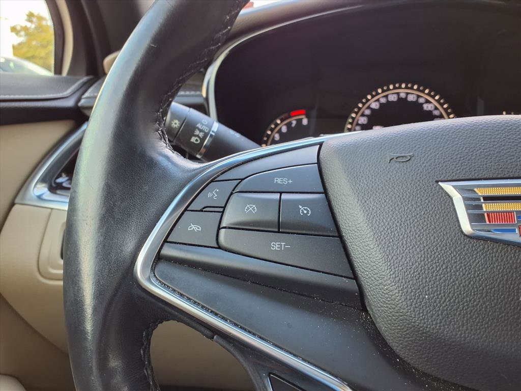 Used 2018 Cadillac XT5 Luxury image 17