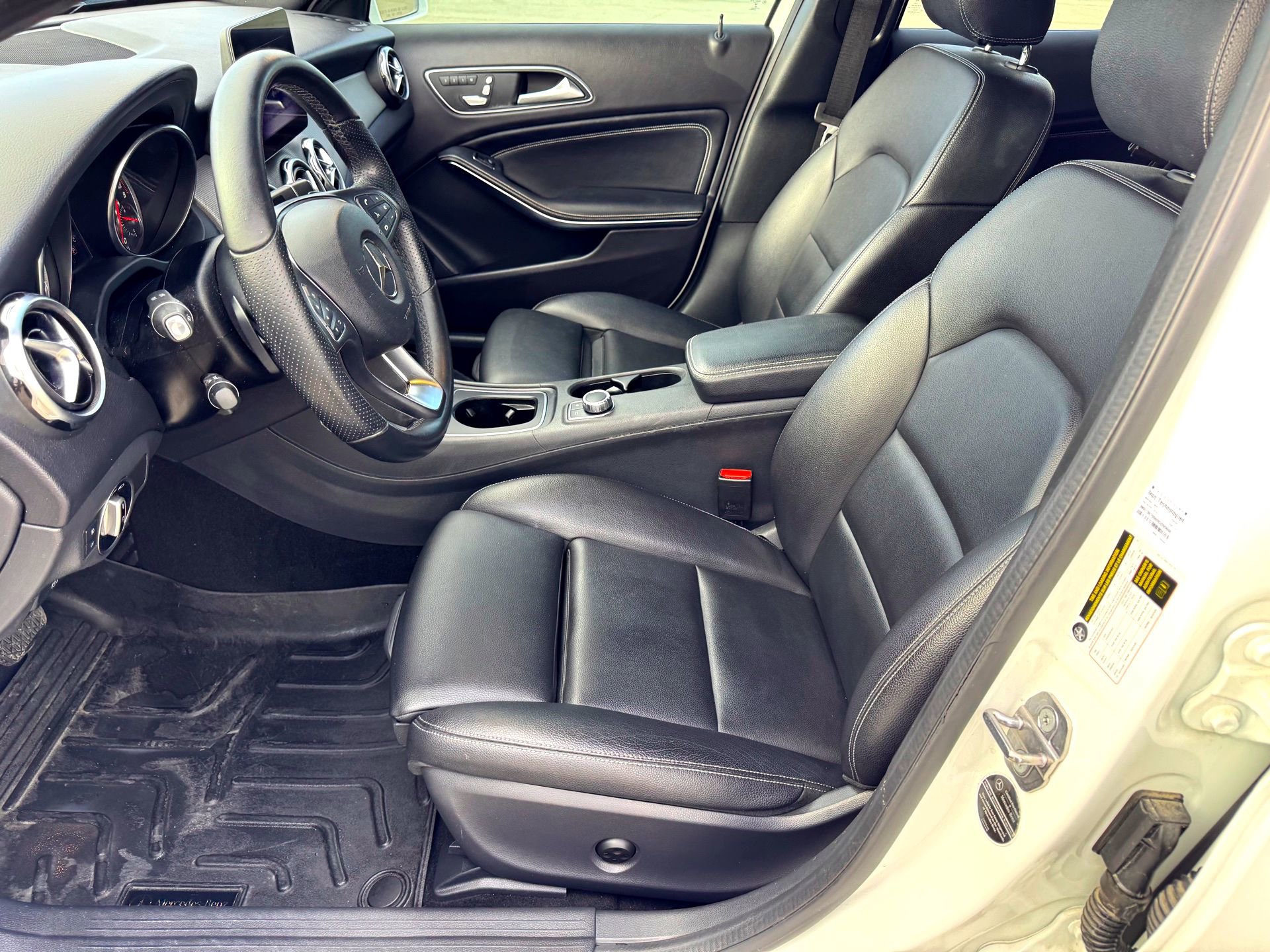 Used 2019 Mercedes-Benz GLA 250 4MATIC image 12