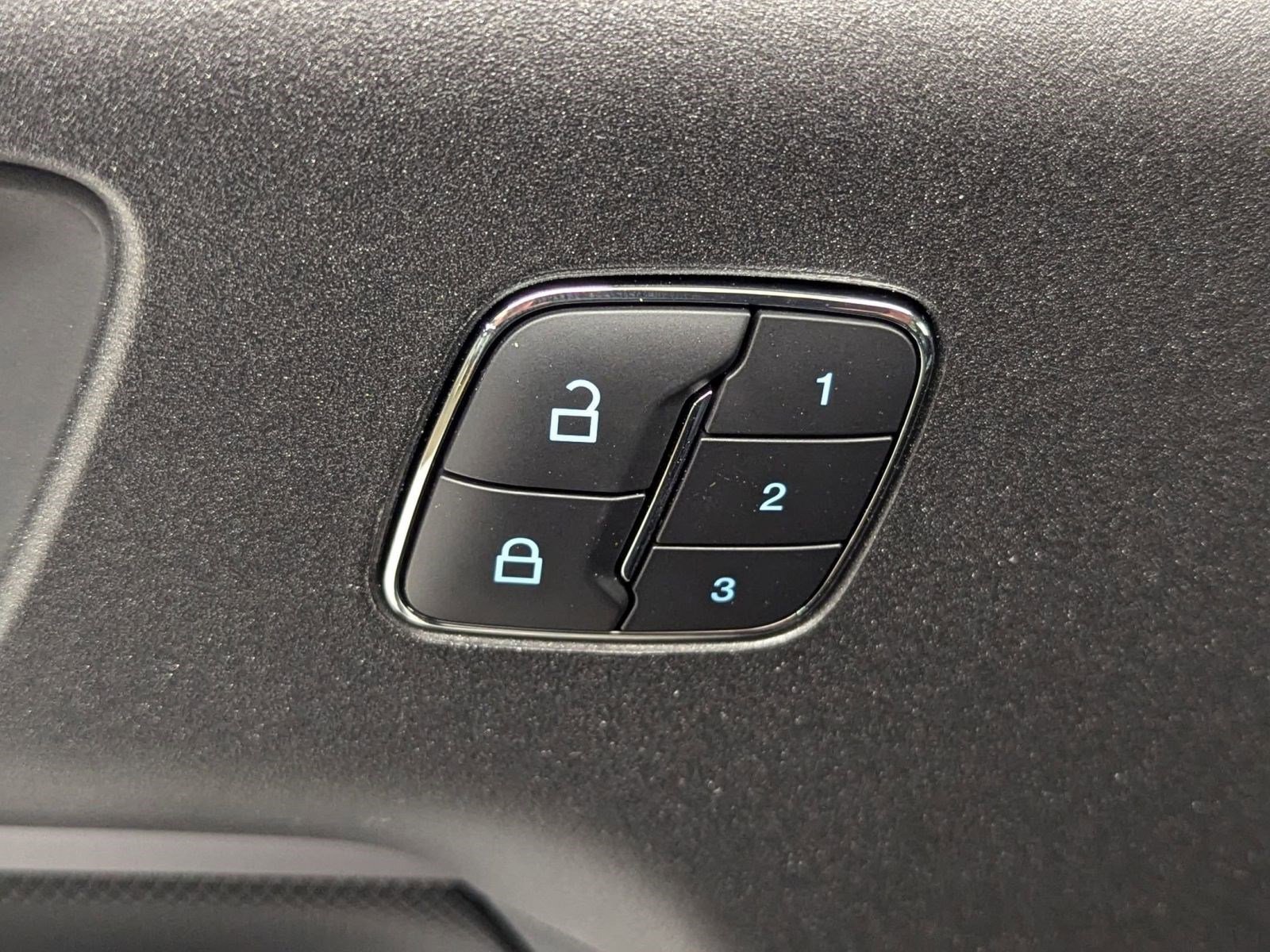 New 2025 Ford Bronco Sport Outer Banks w/ Outer Banks Tech Package+ image 18