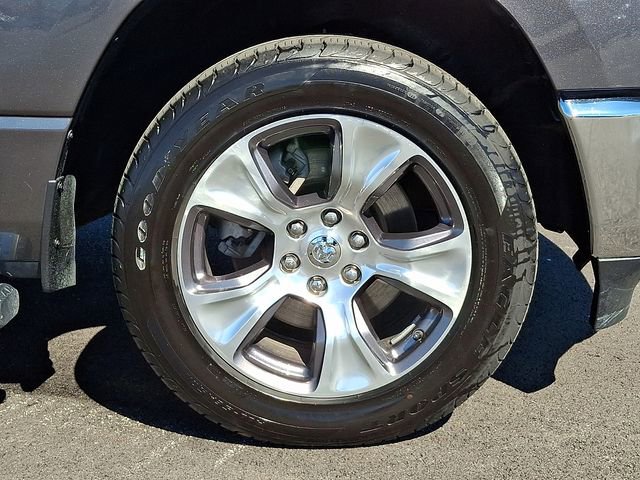 Used 2023 RAM 1500 Laramie AWD/4WD image 12