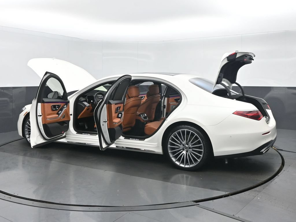 Used 2022 Mercedes-Benz S 580 4MATIC Sedan image 40