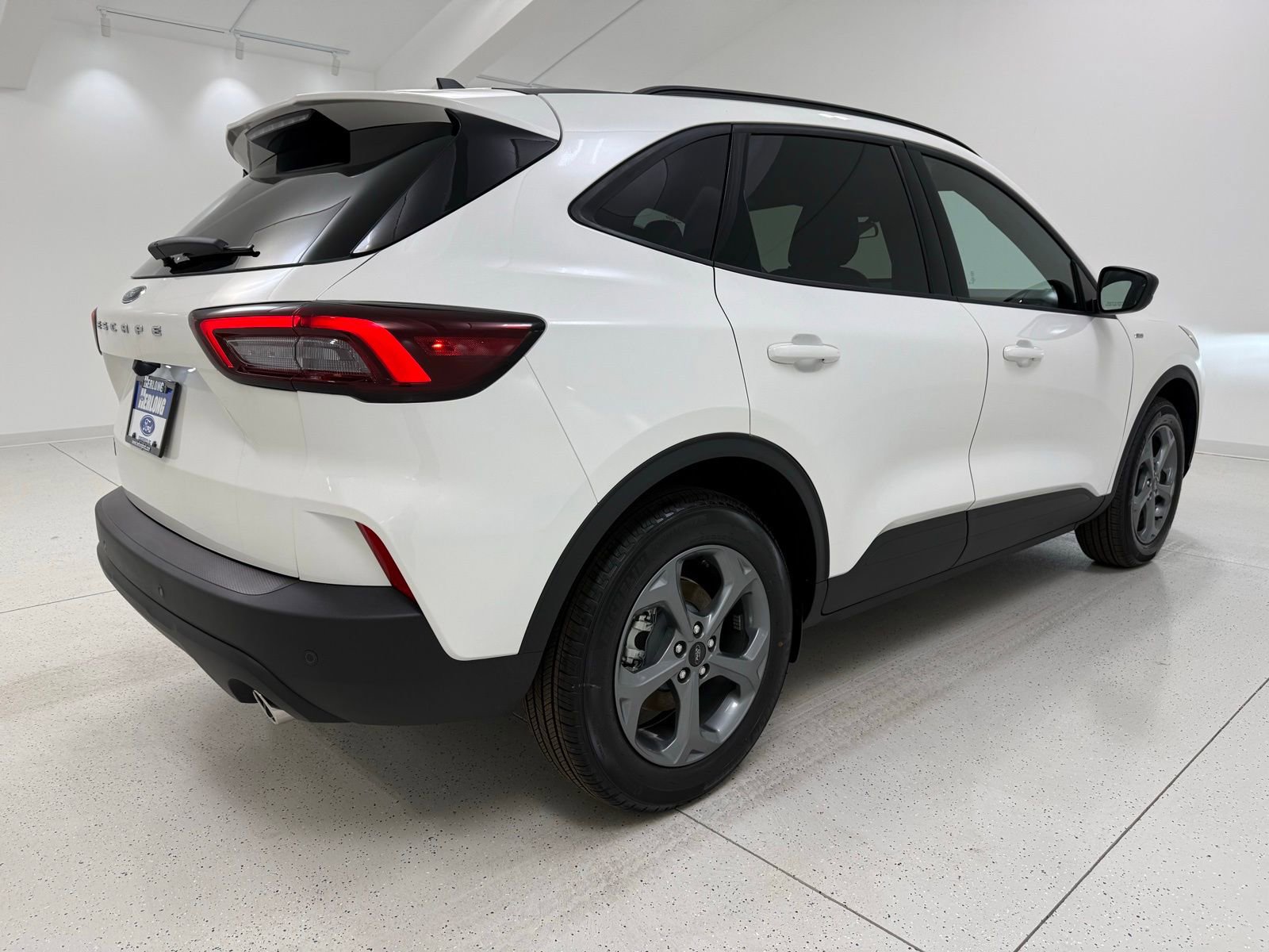 New 2026 Ford Escape ST-Line w/ Tech Pack #1 image 8