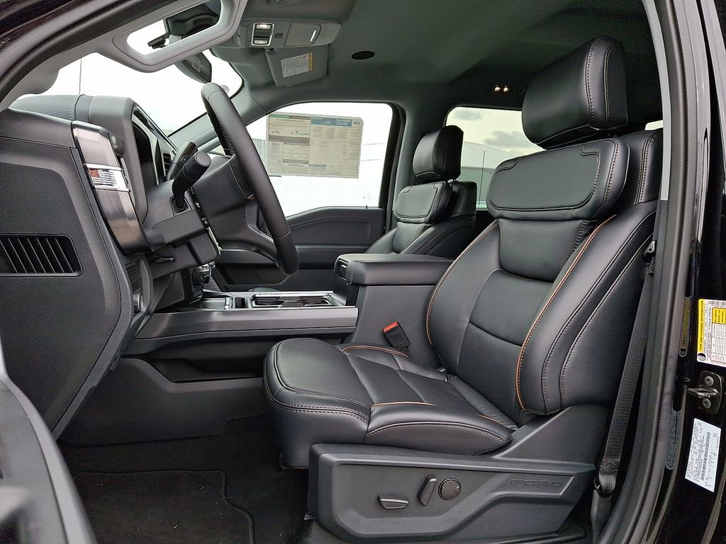 New 2025 Ford F250 Lariat w/ Lariat Ultimate Package AWD/4WD image 6