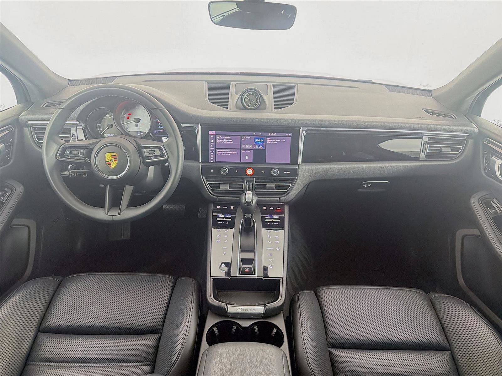 Certified 2023 Porsche Macan S AWD/4WD image 16
