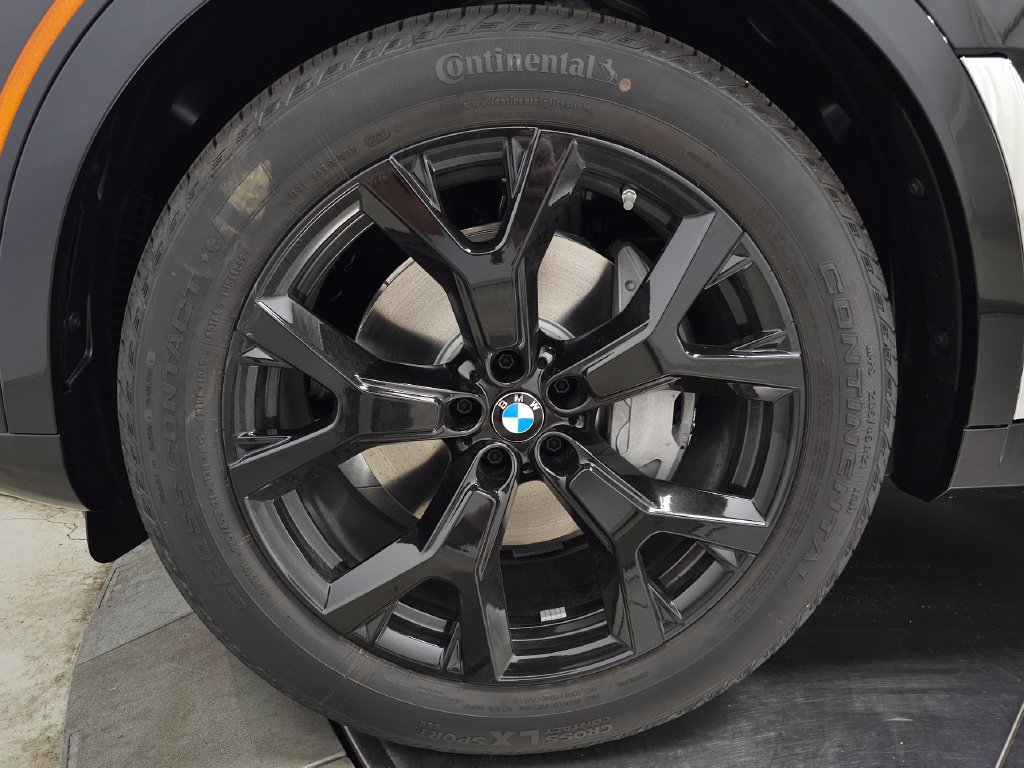 New 2027 BMW X7 xDrive40i w/ Executive Package AWD/4WD image 7