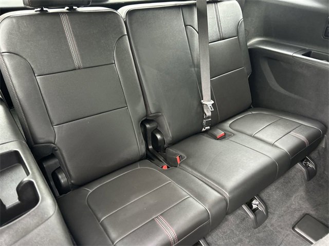 Used 2023 Chevrolet Traverse RS image 15