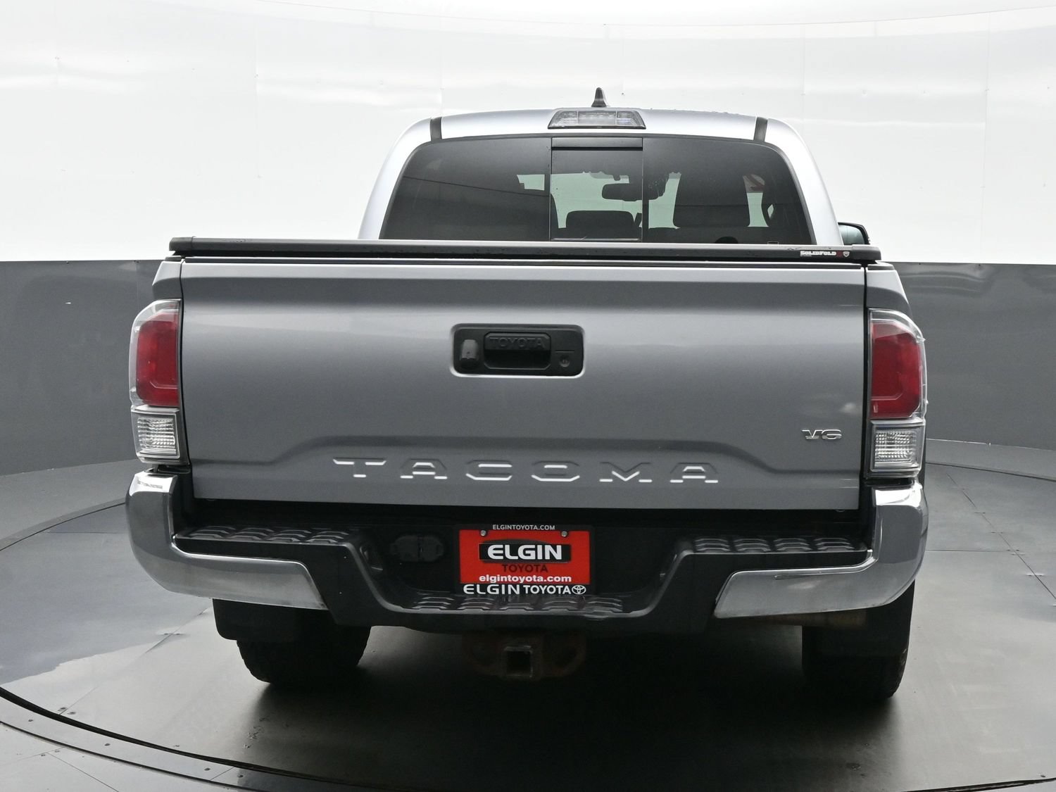 Used 2020 Toyota Tacoma TRD Off-Road AWD/4WD image 5