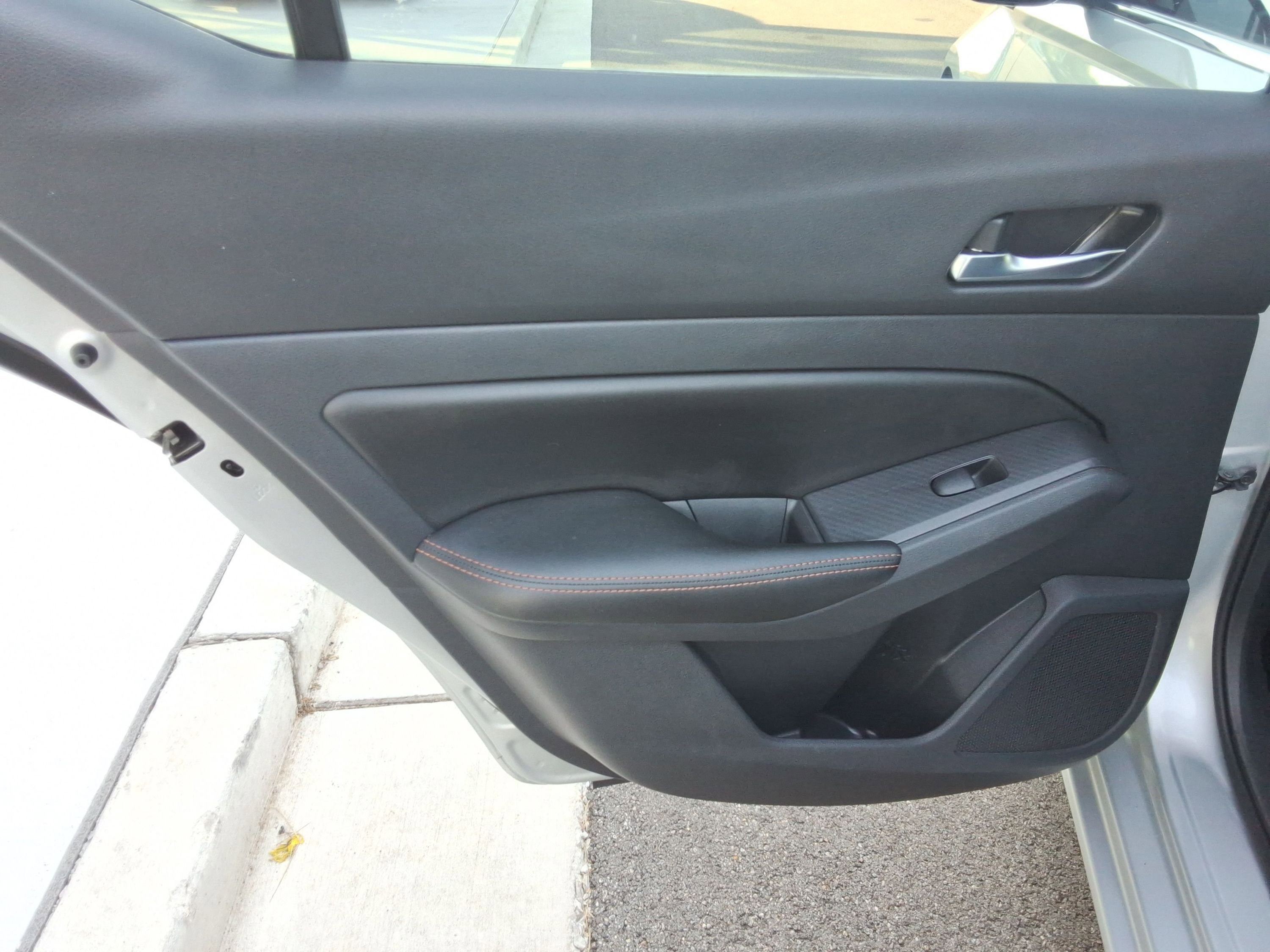 Used 2022 Nissan Altima 2.5 SR image 22