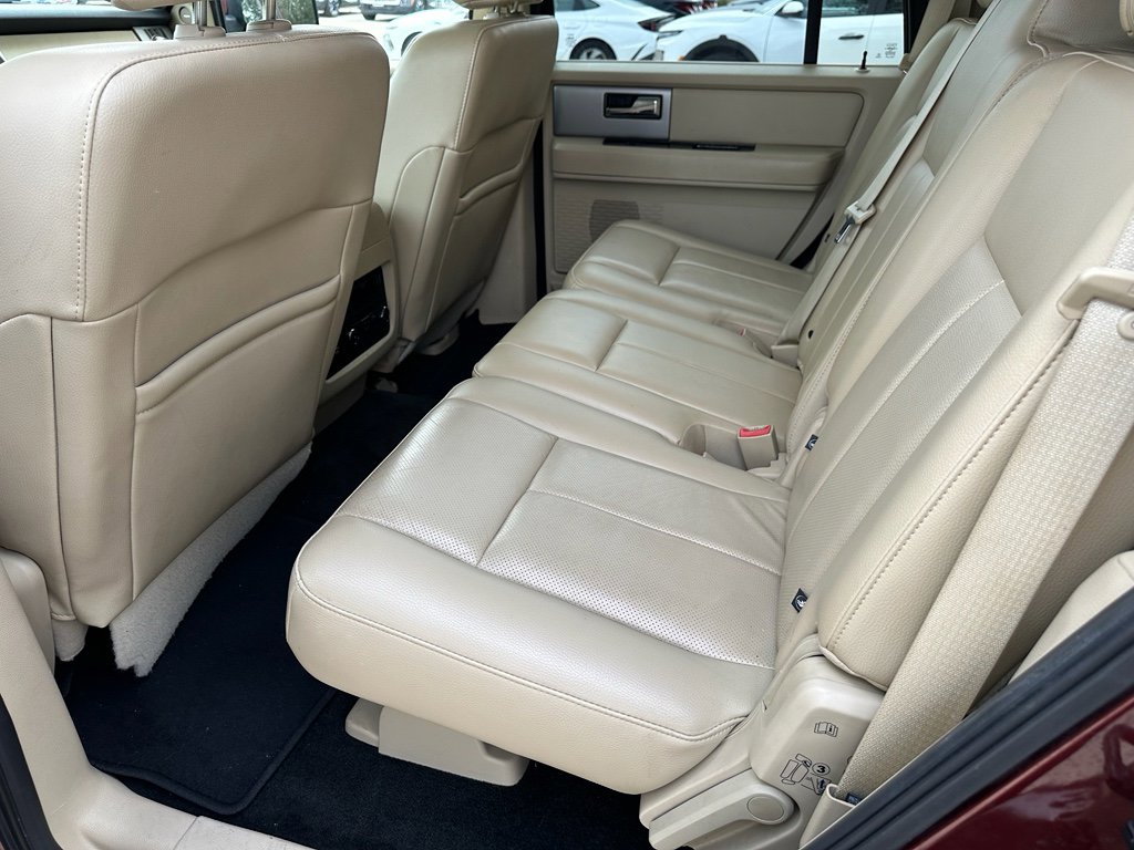 Used 2017 Ford Expedition Limited image 26