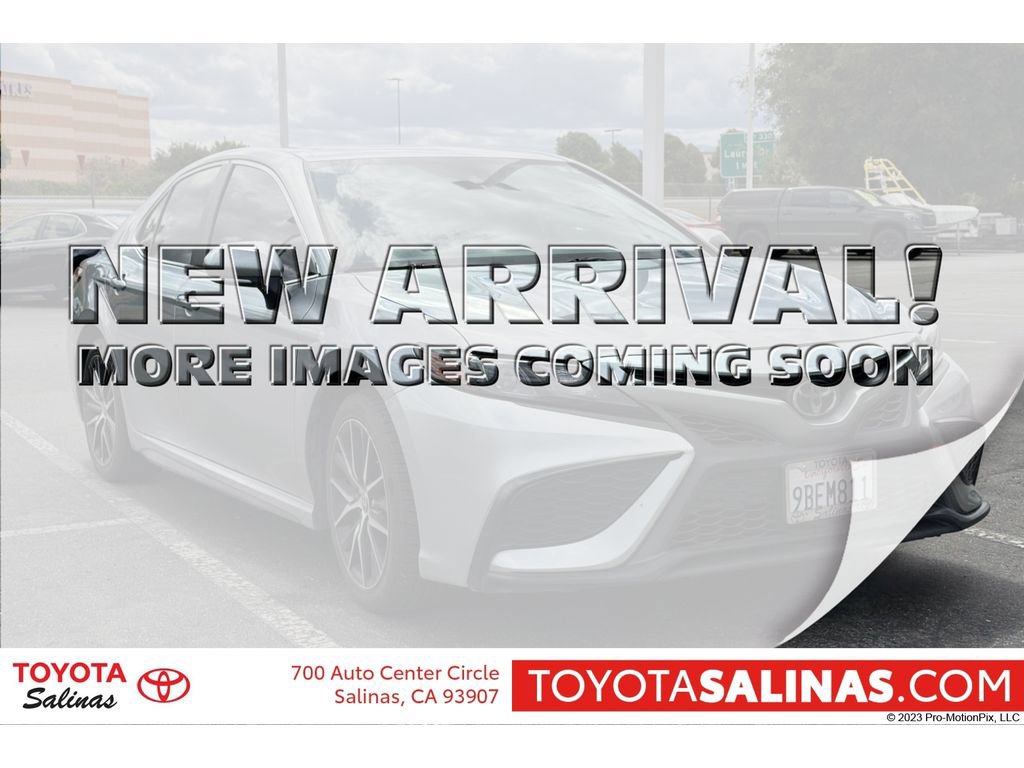 Used 2022 Toyota Camry SE w/ Convenience Package