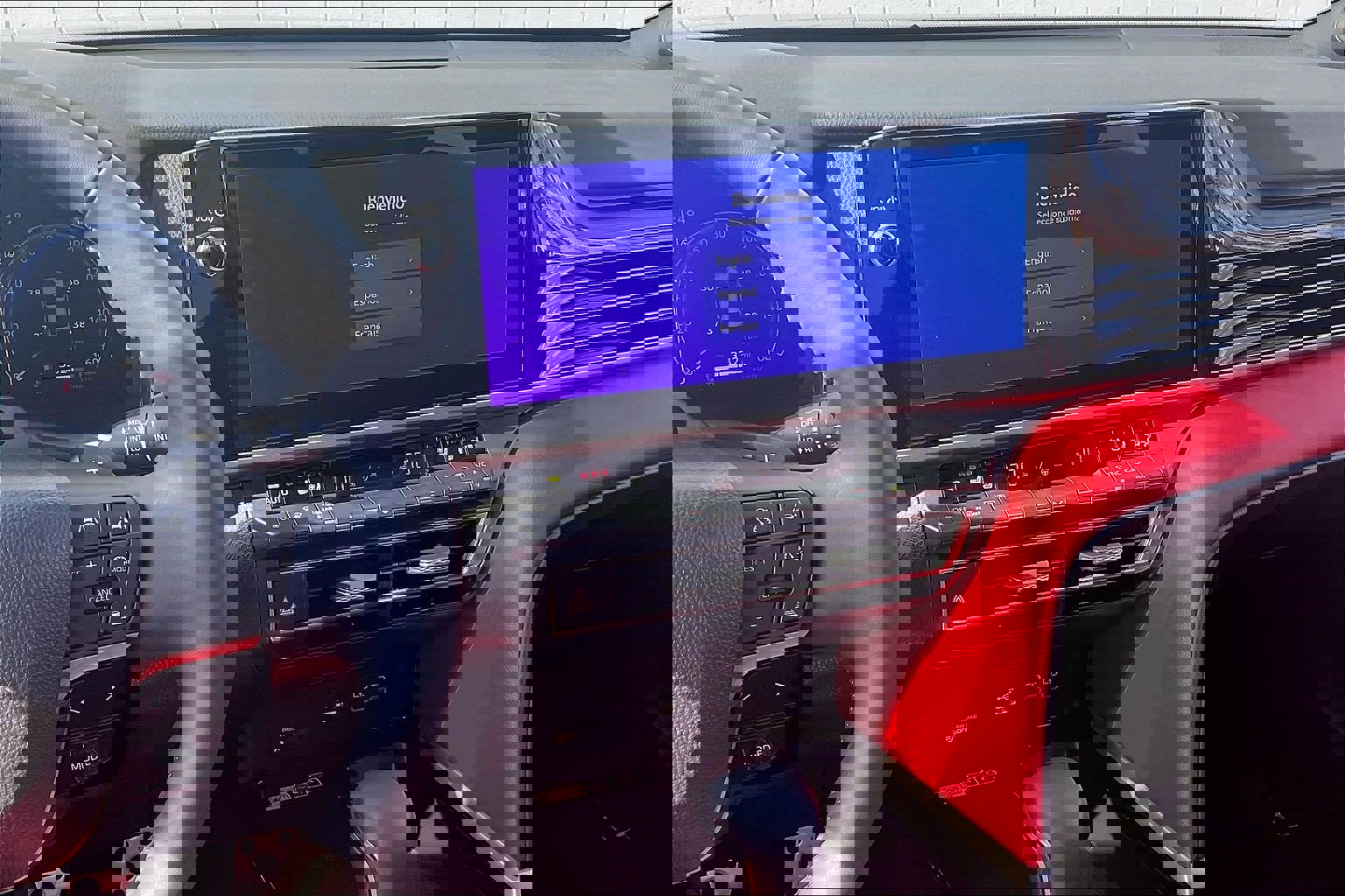 Used 2025 Toyota Camry XSE w/ Premium Plus Package image 7