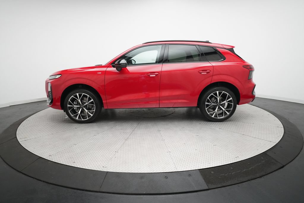 New 2026 Audi Q3 quattro 2.0T AWD/4WD image 25
