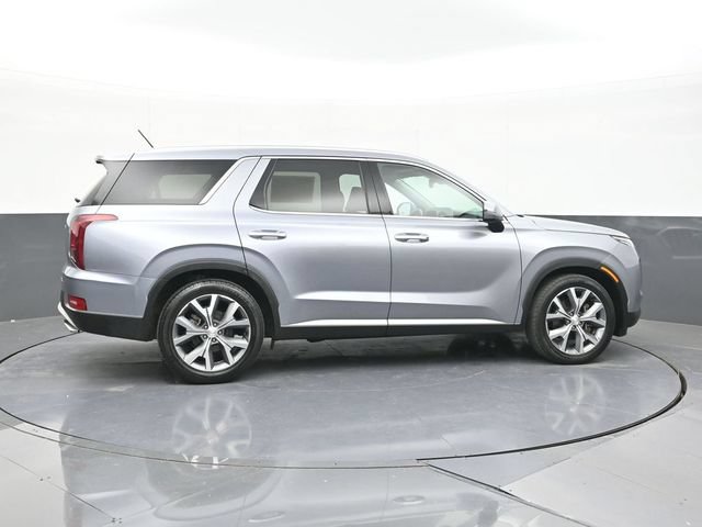 Used 2020 Hyundai Palisade SEL w/ Premium Package FWD image 17