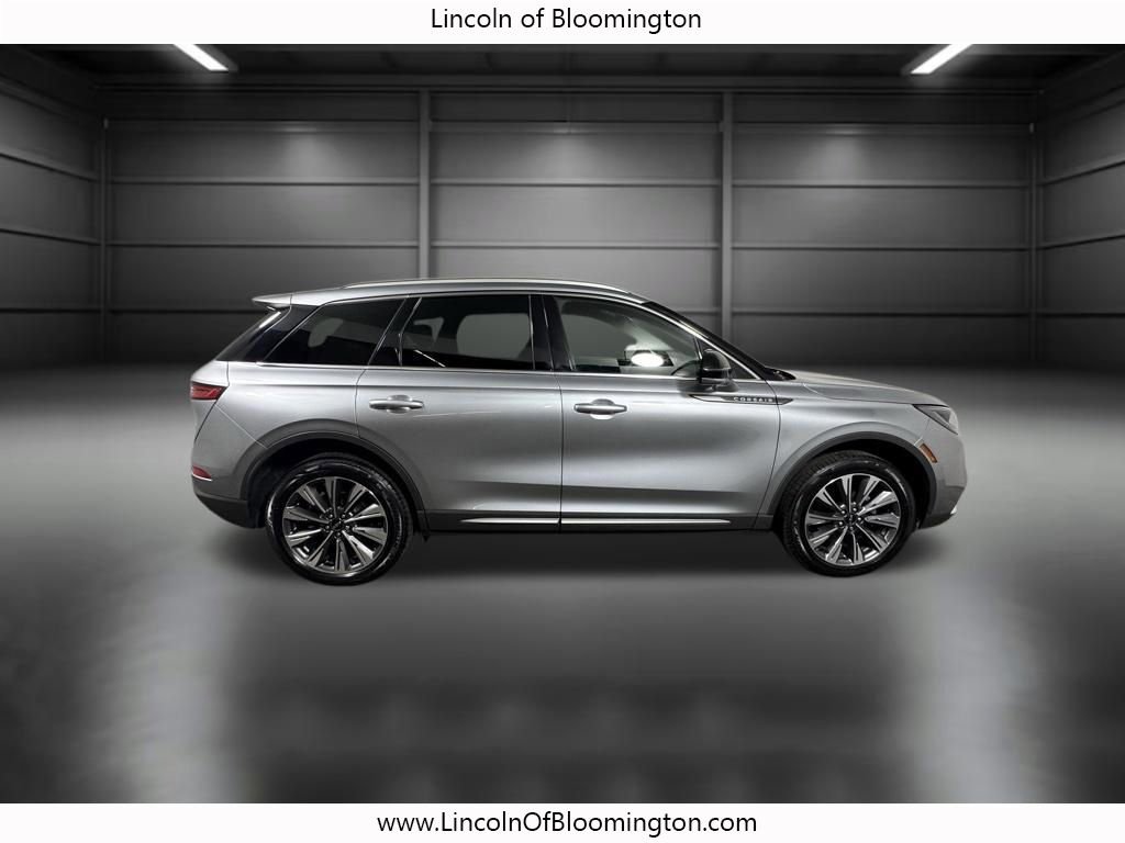 Used 2022 Lincoln Corsair Reserve w/ Elements Package AWD/4WD image 8