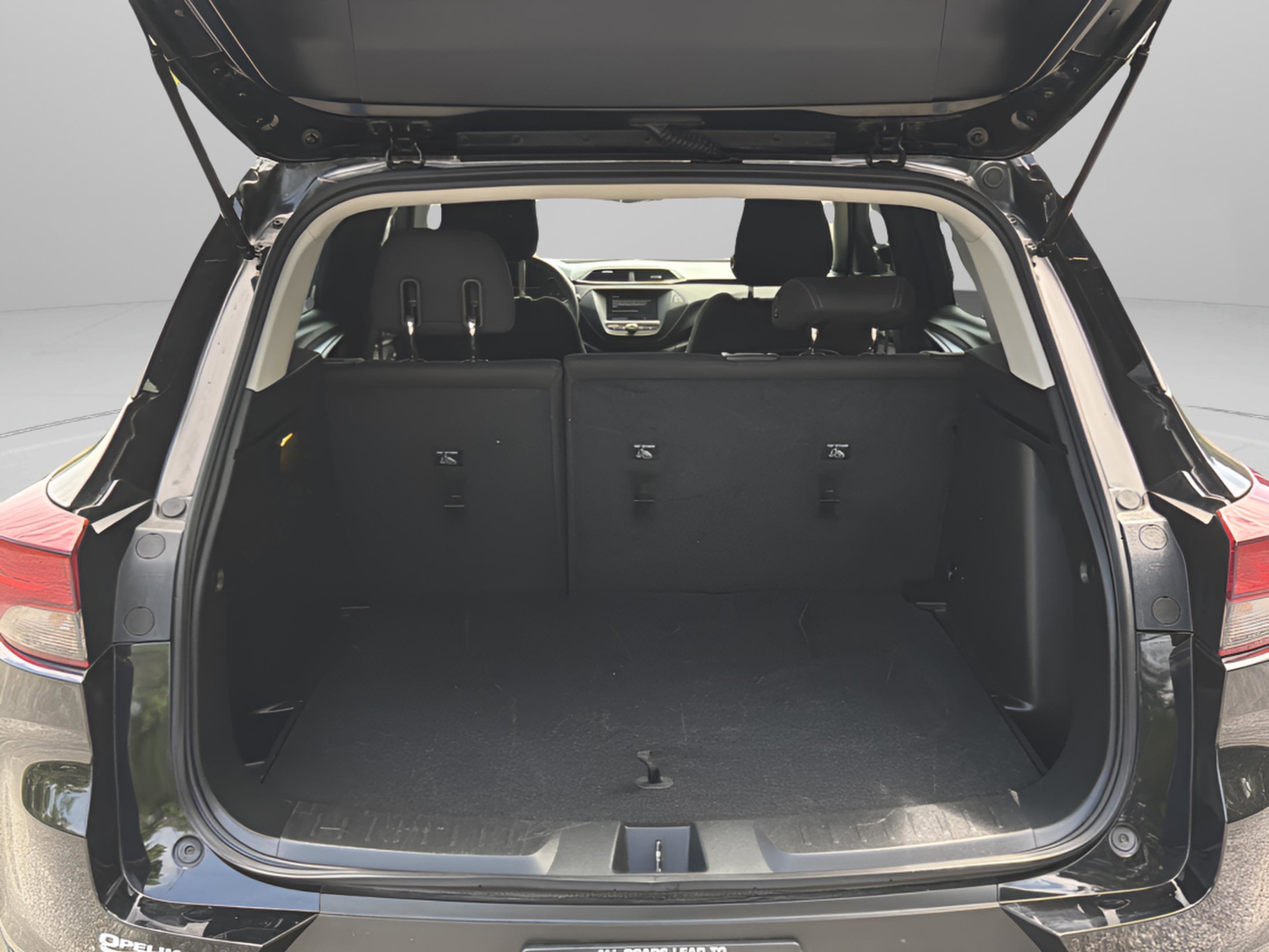 Used 2023 Chevrolet TrailBlazer LS FWD image 21